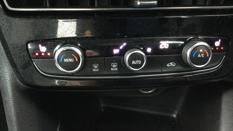 Vauxhall Mokka 100kW Elite Premium 50kWh 5dr Auto Electric Hatchback